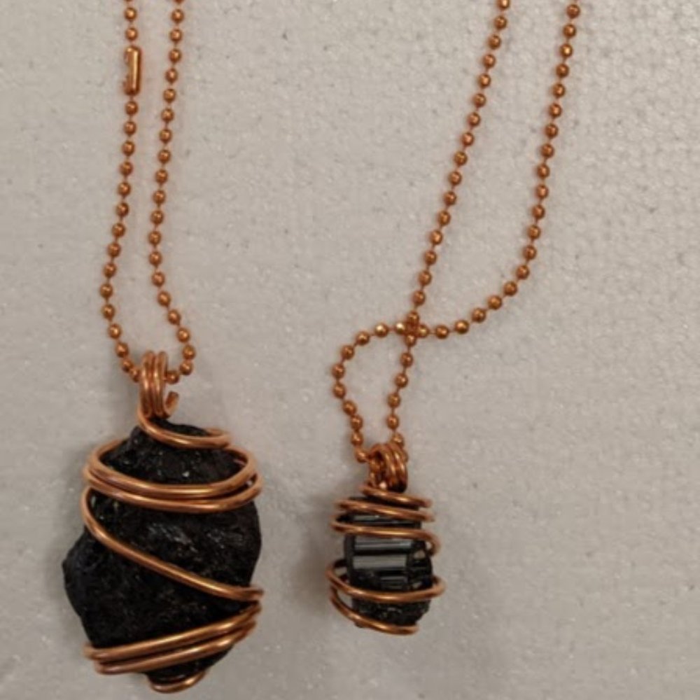 Black Tourmaline Healing Stone with Copper Necklac